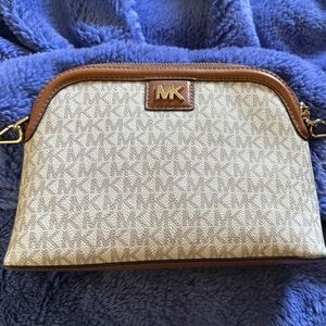 Michael Kors Cream and Brown Women's Bag